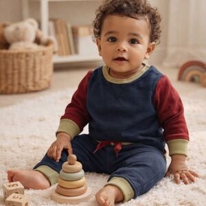 La Coqueta 2-Piece Colorblock Jogger Set – 12 Months